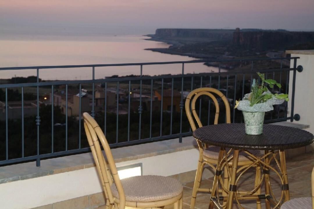 Balcon