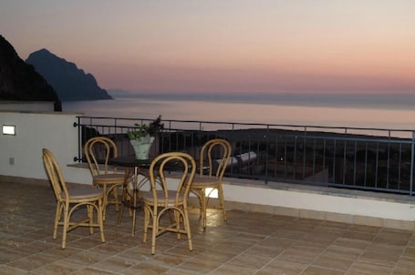 Balcony. Torre Salina