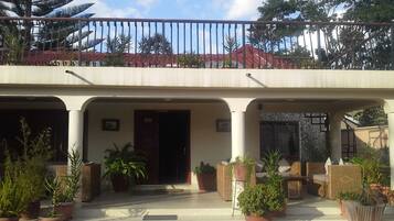 Fachada da propriedade