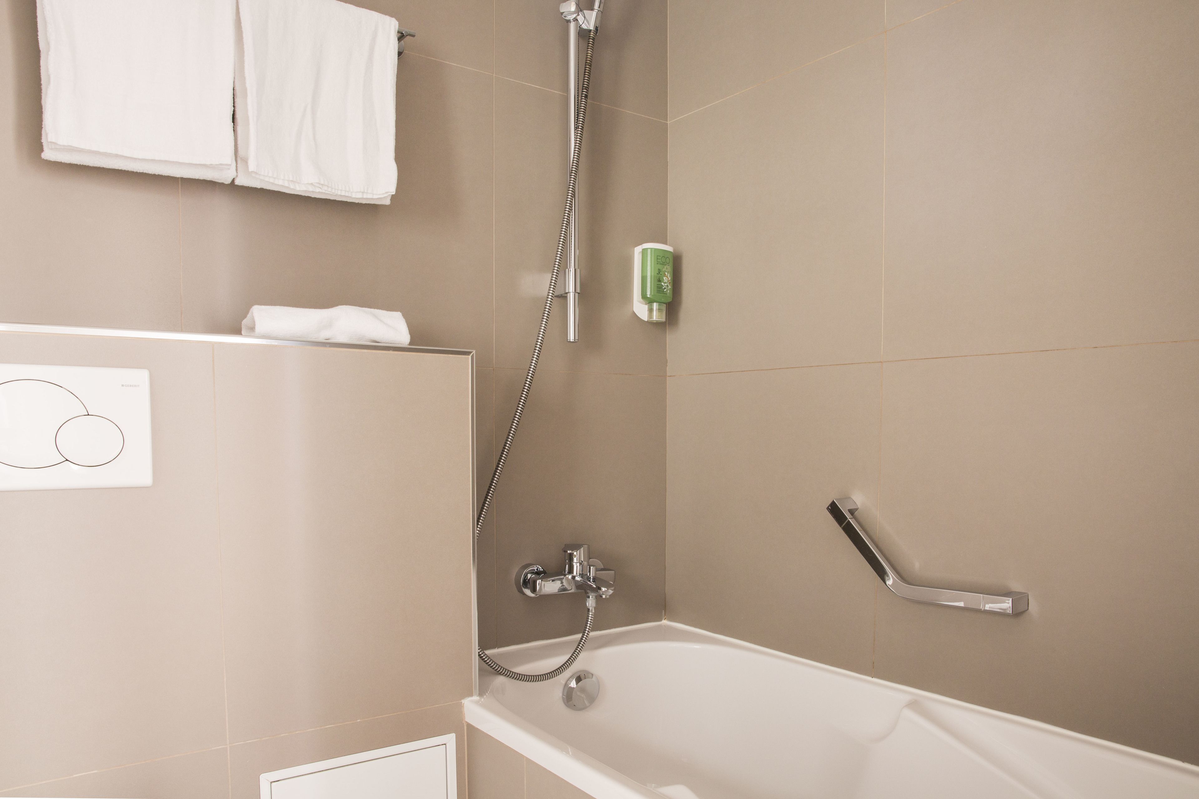 superior twin, balcony, bathtub | premium bedding, in-room safe, individually decorated