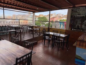 Ilmainen päivittäinen buffetaamiainen 