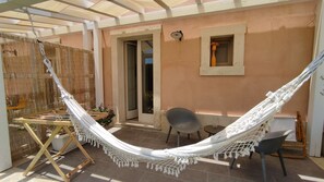 Double Room | Premium bedding, desk, laptop workspace, soundproofing - Agriturismo Le Zagare di Vendicari (Noto)