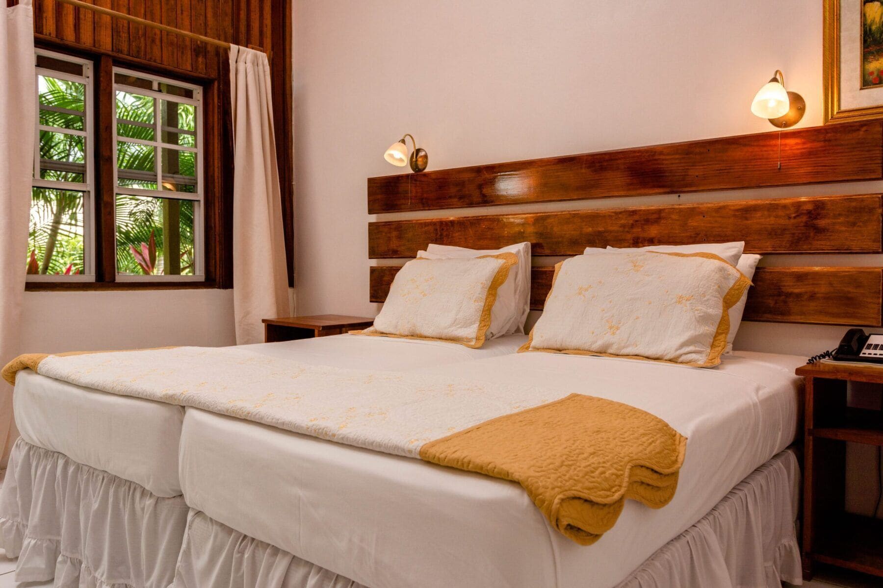 cabin | premium bedding, in-room safe, individually decorated