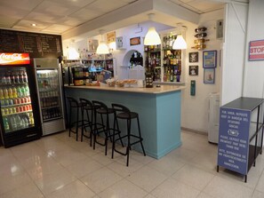 Bar (in der Unterkunft)