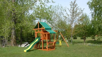 Children's play area - outdoor