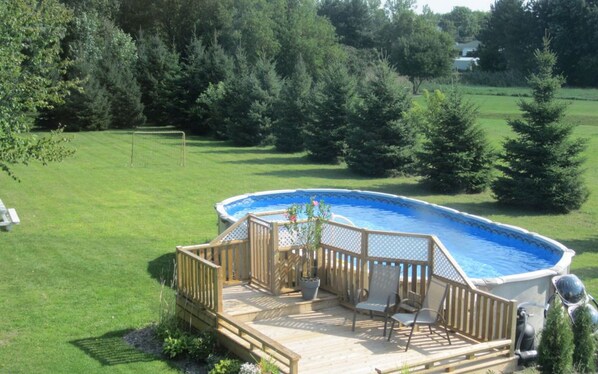 Seasonal outdoor pool