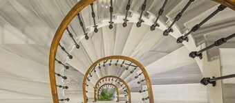 Meroddi Bagdatliyan Hotel