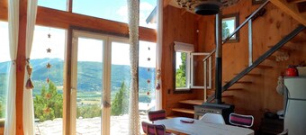 Un Vistón Modern Mountain Home