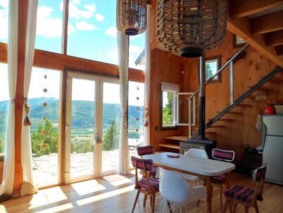 Un Vistón Modern Mountain Home