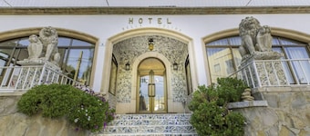 Bella Colina I Vintage Hotel est. 1953