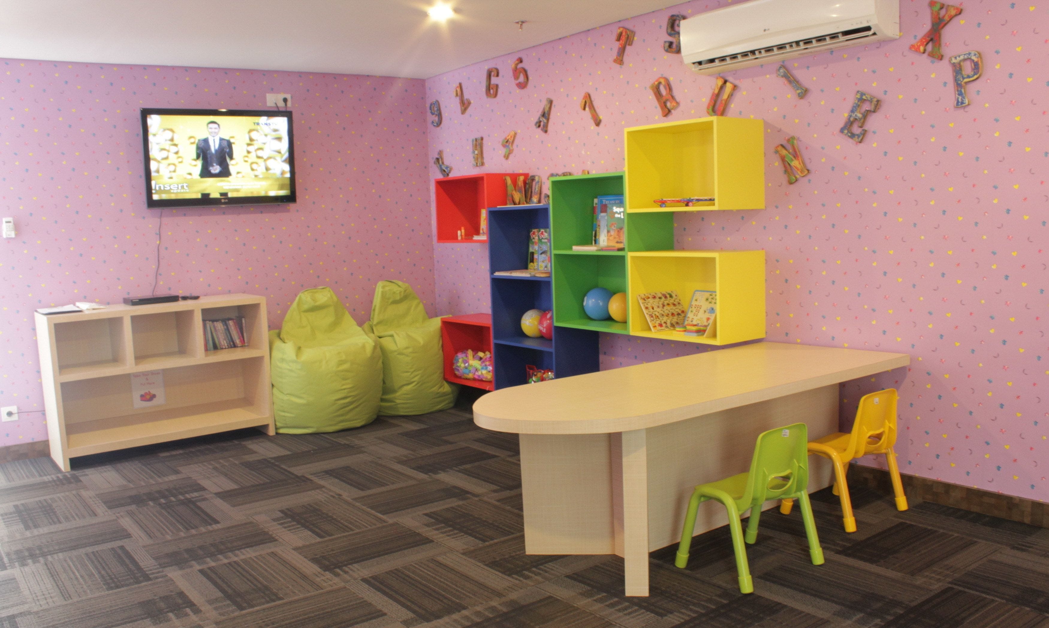 children’s play area – indoor