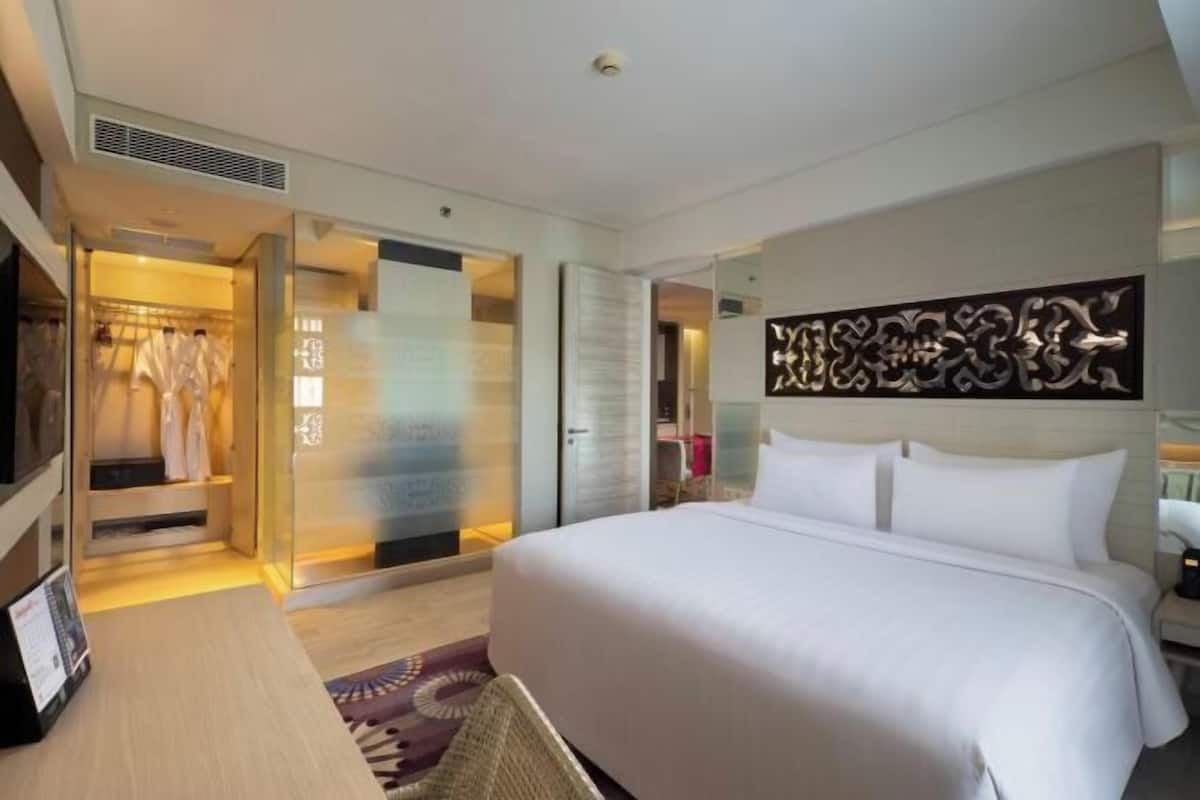 1 bedroom, minibar, in-room safe, desk