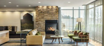 Fairfield Inn & Suites Athens