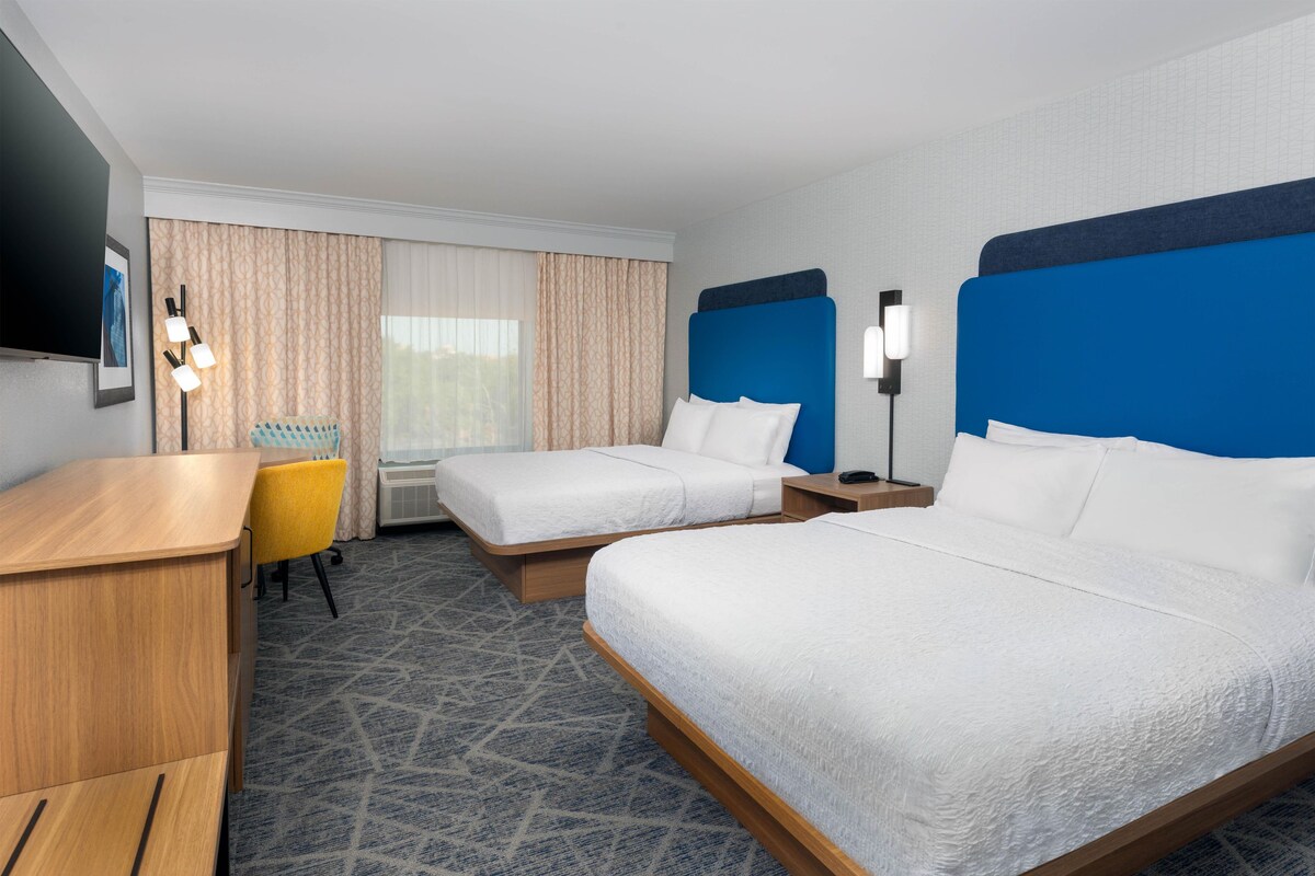 In-room safe, desk, blackout drapes, iron/ironing board