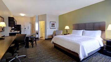 1 bedroom, desk, laptop workspace, blackout drapes