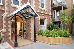 Property entrance - Summerhill Hotel (Paignton)