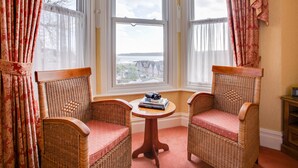 Lobby sitting area - Summerhill Hotel (Paignton)