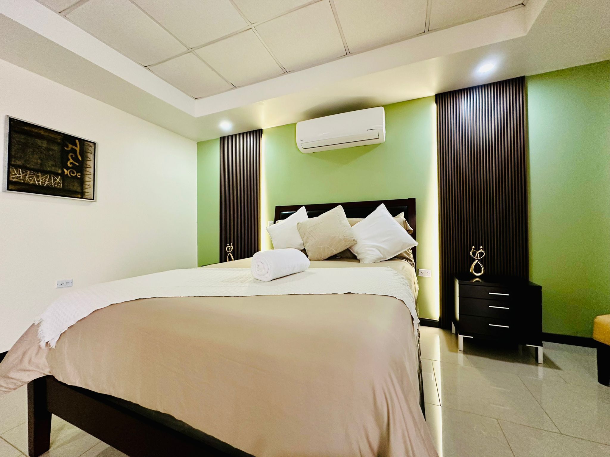 Presidential Suite | Free WiFi, bed sheets