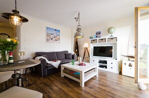 Apartment, Terrace | Living area