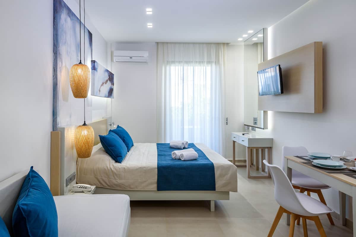 Studio Superior | Phòng cách âm, giường gấp/giường phụ (phụ phí)