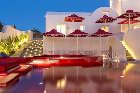 Piscine extérieure. Art Hotel Santorini