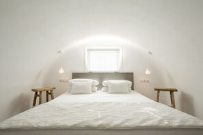 Junior Suite | เครื่องนอนระดับพรีเมียม, ตู้นิรภัยในห้องพัก