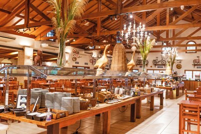 MONREALE RESORT PARQUE AQUÁTICO