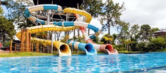 MONREALE RESORT PARQUE AQUÁTICO