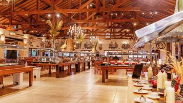 Breakfast served, Brazilian cuisine