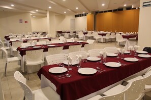 Banquet hall - Hotel Casa de Oración San José (Puebla)