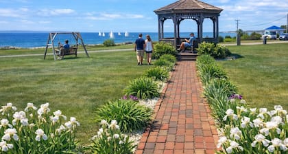 Mariner's Point Resort