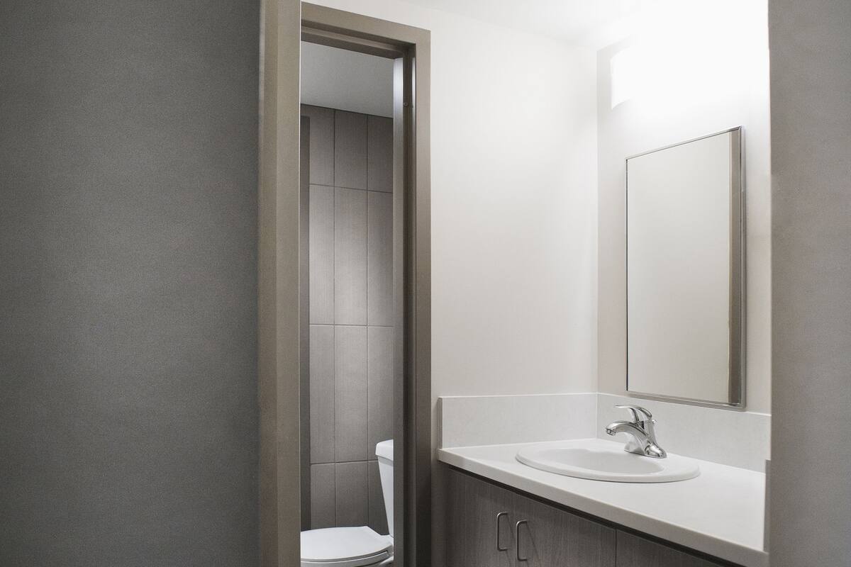 standard room, shared bathroom | desk, free wifi, bed sheets