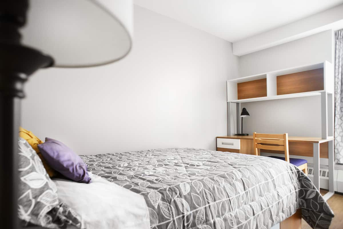 standard room, shared bathroom | desk, free wifi, bed sheets