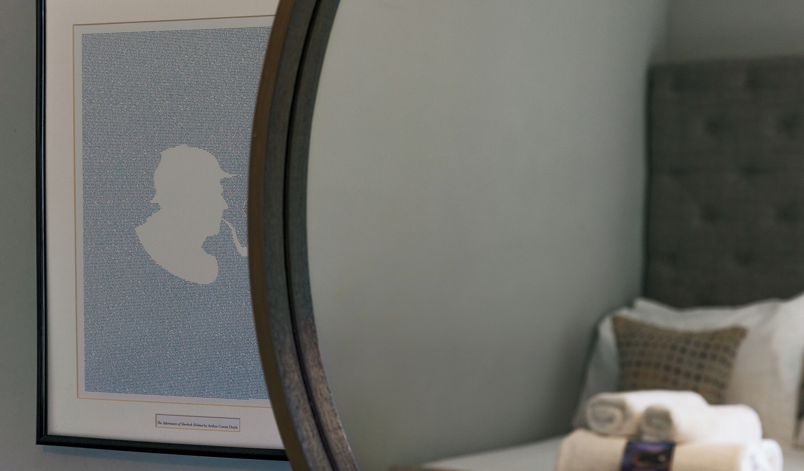 classic single room, 1 large single bed, lake view | desk, iron/ironing board, free wifi, bed sheets