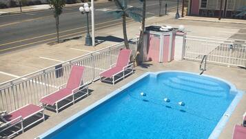 Outdoor pool, pool loungers