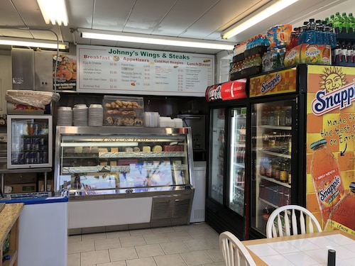 Skylark Resort Motel