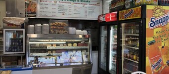 Skylark Resort Motel