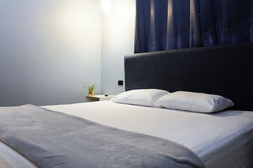 Micro Hotel Rio de Piedras