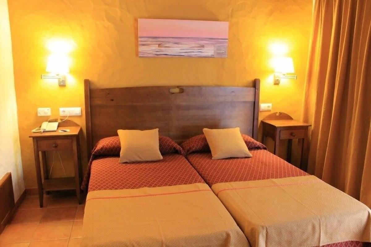 1 bedroom, minibar, in-room safe, desk