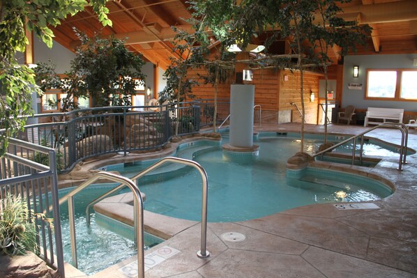 Tina de hidromasaje interior