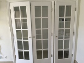 Blackout drapes, soundproofing, iron/ironing board, free WiFi