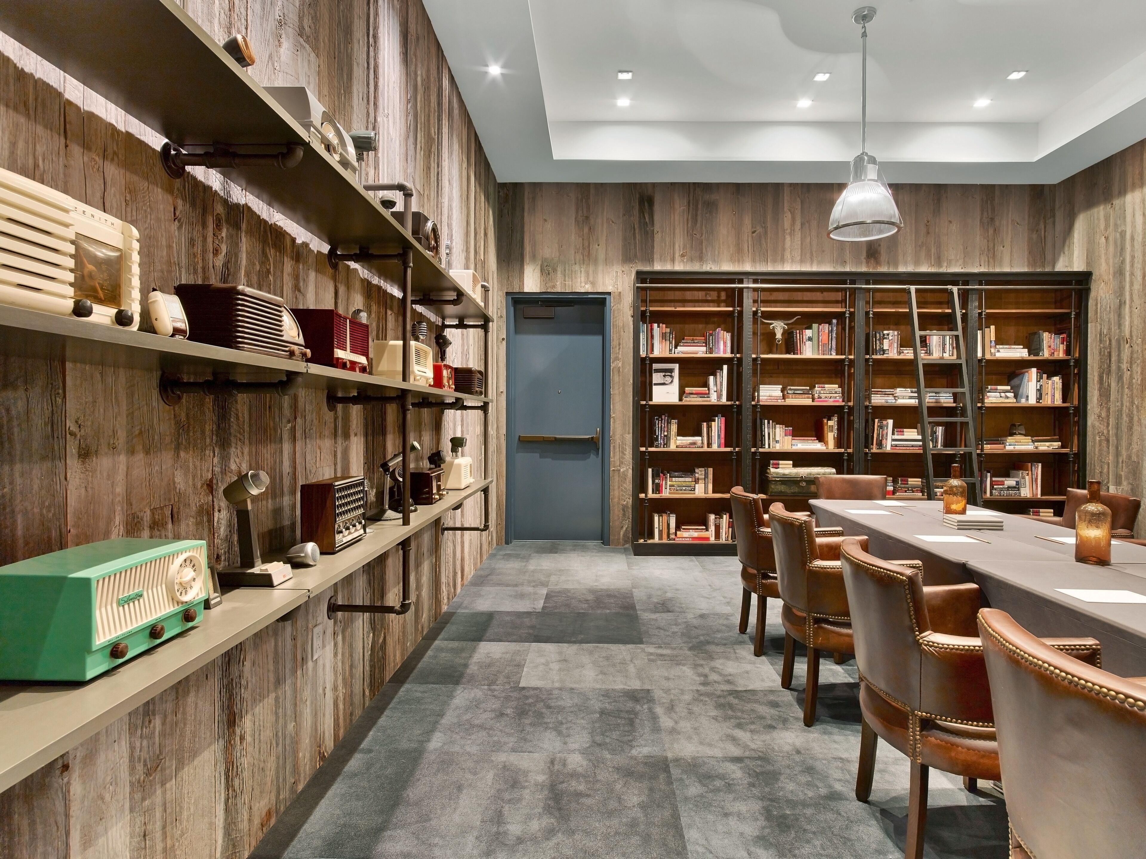 Photo - Hotel Van Zandt