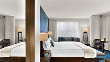 Hochwertige Bettwaren, Minibar, Zimmersafe, Schreibtisch