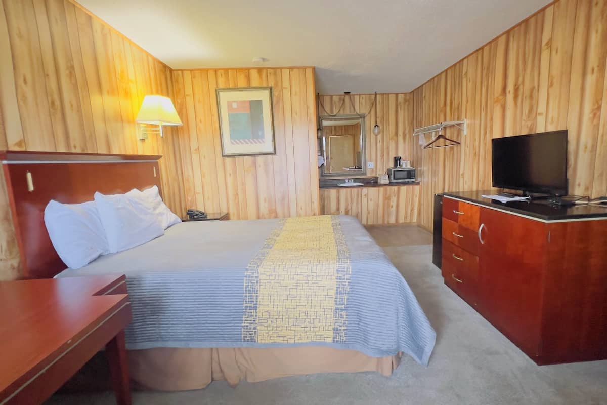 Kamer, 1 queensize bed, niet-roken | Luxe beddengoed, donzen dekbedden, pillowtop-bedden, een bureau