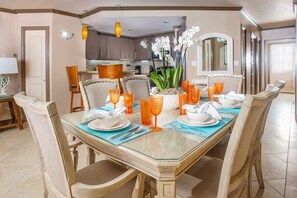 Leilighet, 2 soverom | Spiseområde