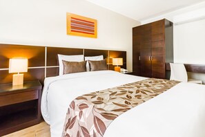 20 bedrooms, premium bedding, down comforters, in-room safe - Hotel El Tambo 2 (Lima)