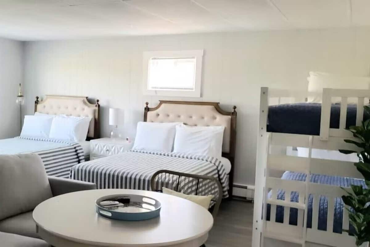 Habitación familiar | Muebles diferentes, tabla de planchar con plancha y wifi gratis