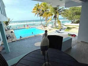 VA 102b Deluxe Ocean View Suite, 1 Full/Full & 1 Twin/Twin Size Bunk Beds, Ocean Front Property | Beach/ocean view