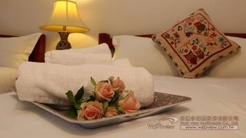 Chambre, plusieurs lits (6 People Room )