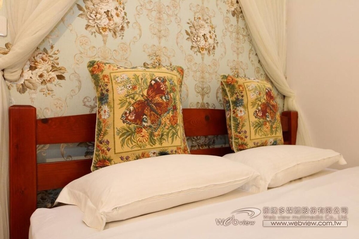 Quarto casal standard, 1 cama de casal | Roupas de cama premium, Wi-Fi de cortesia